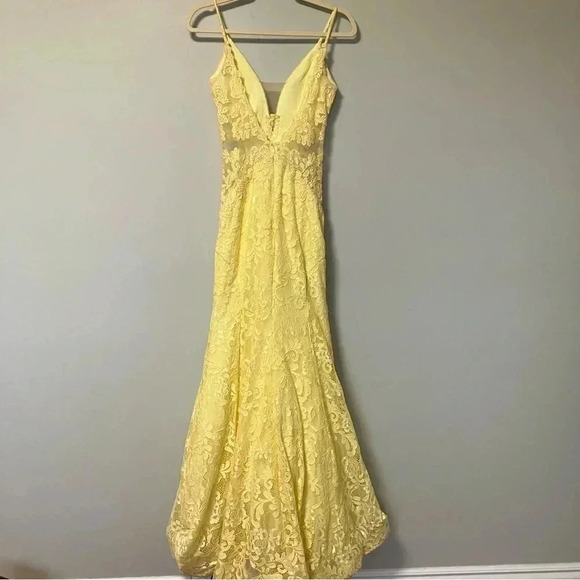 La Femme yellow sheer  lace mermaid gown - Picture 2 of 8
